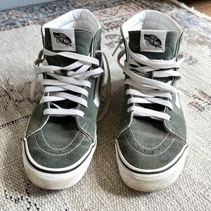 Vans Sk8-Hi in Thyme